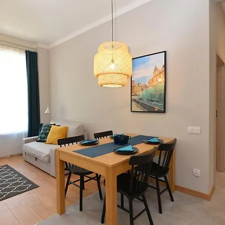Apart Old Town Near Town Hall - 3 Rooms-8 People