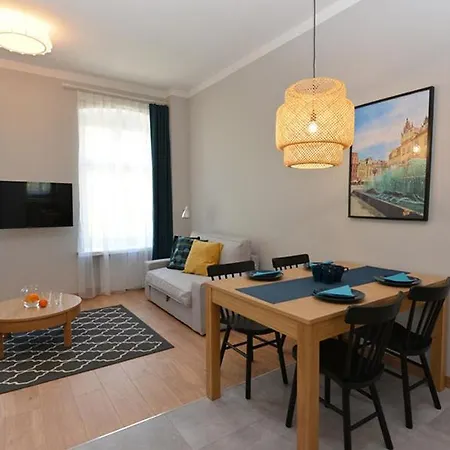Apart Old Town Near Town Hall - 3 Rooms-8 People Lejlighed